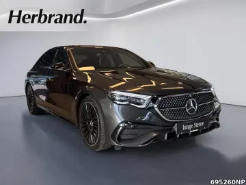 MERCEDES-BENZ E 220 d AMG Night Pano Digital-Light M…