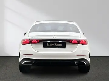 MERCEDES-BENZ E 220 d AMG Night Pano DigitalLight Di…