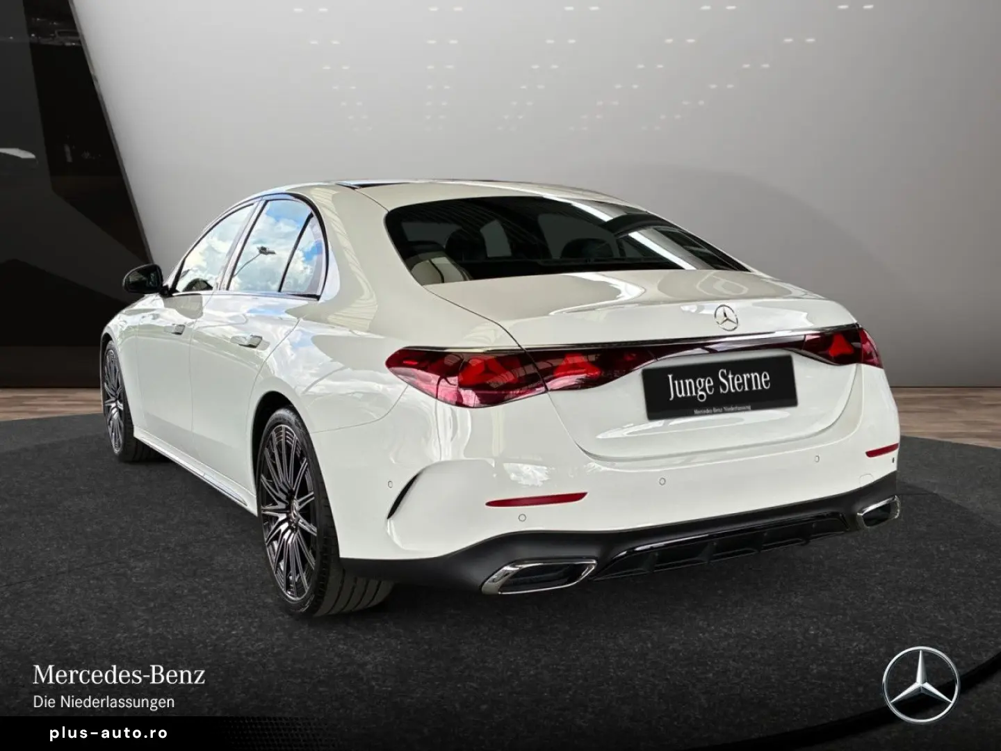 MERCEDES-BENZ E 220 d Lim AMG Adv  21  Pano AHK Nigh&hellip;