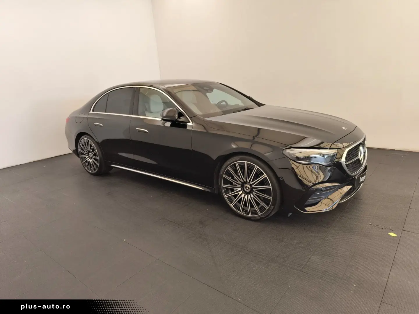 MERCEDES-BENZ E 220 d AMG Advanced  21 Zoll DigiLight Pano