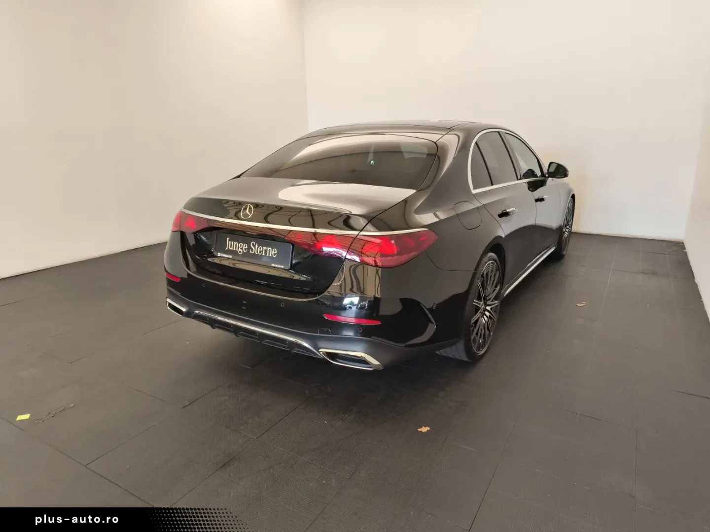 MERCEDES-BENZ E 220 d AMG Advanced  21 Zoll DigiLight Pano