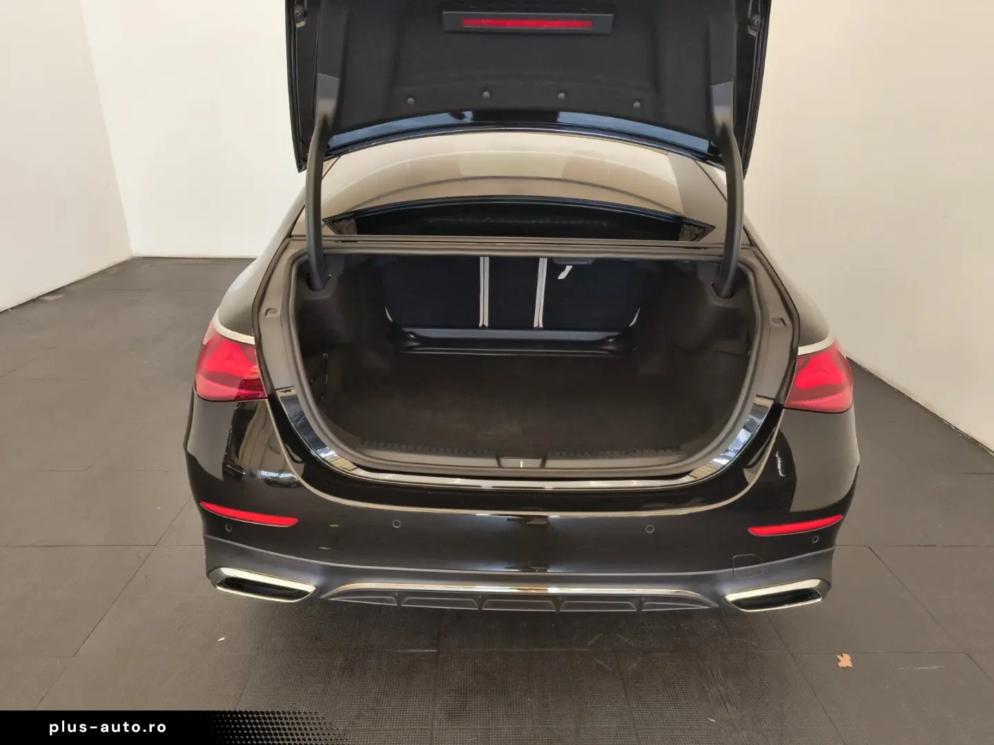 MERCEDES-BENZ E 220 d AMG Advanced  21 Zoll DigiLight Pano