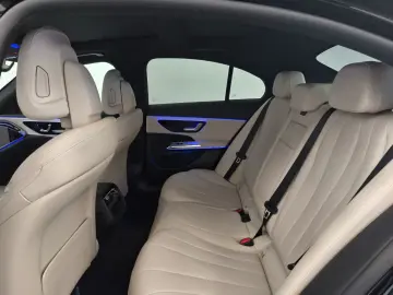 MERCEDES-BENZ E 220 d AMG Advanced  21 Zoll DigiLight Pano