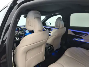 MERCEDES-BENZ E 220 d AMG Advanced  21 Zoll DigiLight Pano