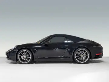 PORSCHE 992 Carrera Cabriolet BOSE Surround View PDLS