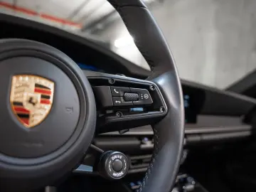 PORSCHE 992 Carrera Cabriolet BOSE Surround View PDLS