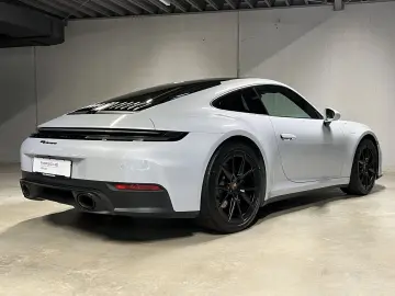 PORSCHE 992 (911) Carrera  Sportabgas  BOSE  84 Liter