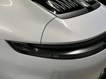 PORSCHE 992 (911) Carrera  Sportabgas  BOSE  84 Liter