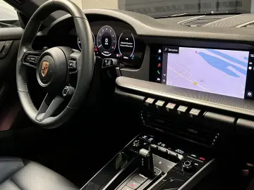 PORSCHE 992 (911) Carrera  Sportabgas  BOSE  84 Liter