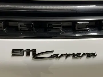 PORSCHE 992 (911) Carrera  Sportabgas  BOSE  84 Liter