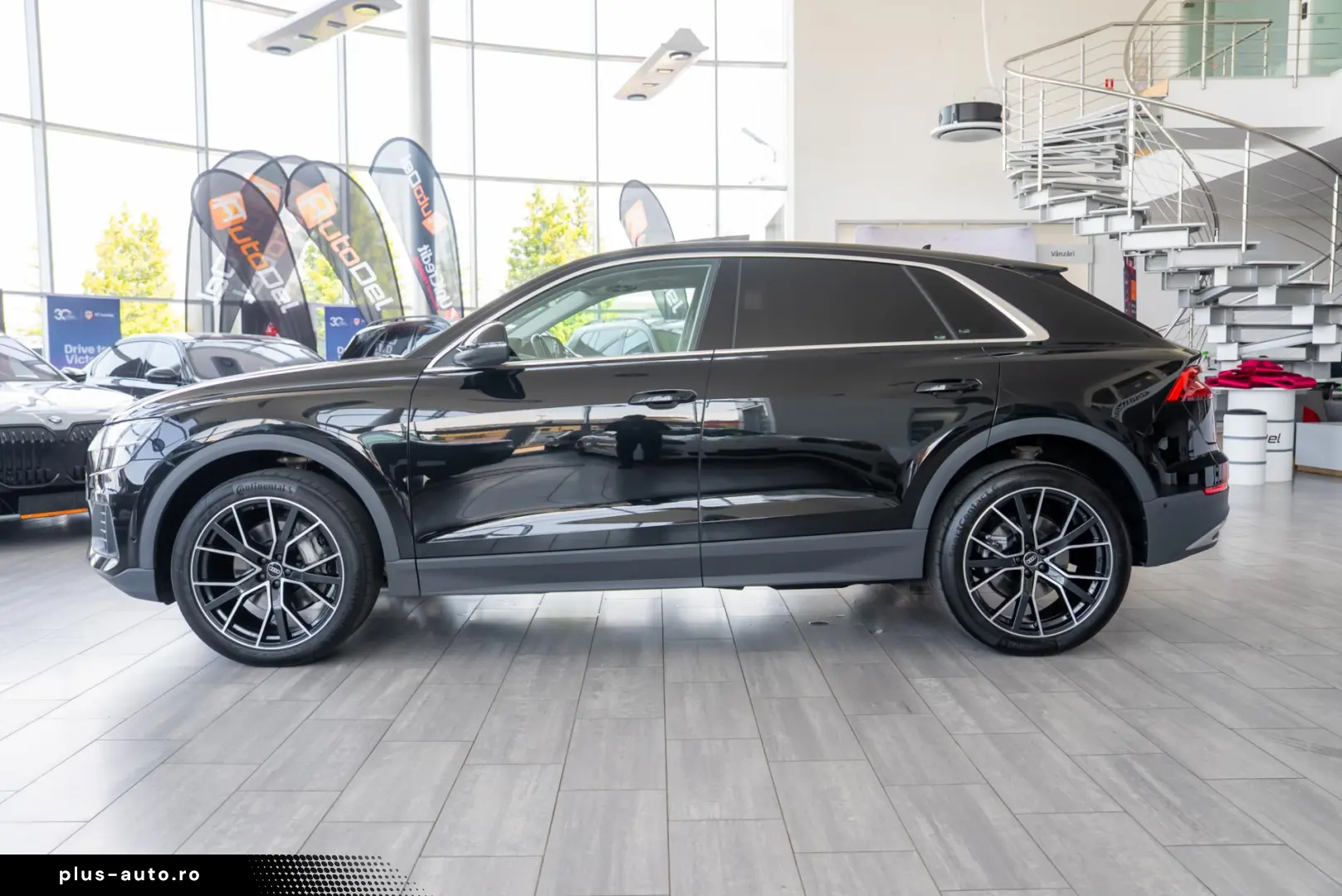 AUDI Q8 2023 — imagine 4