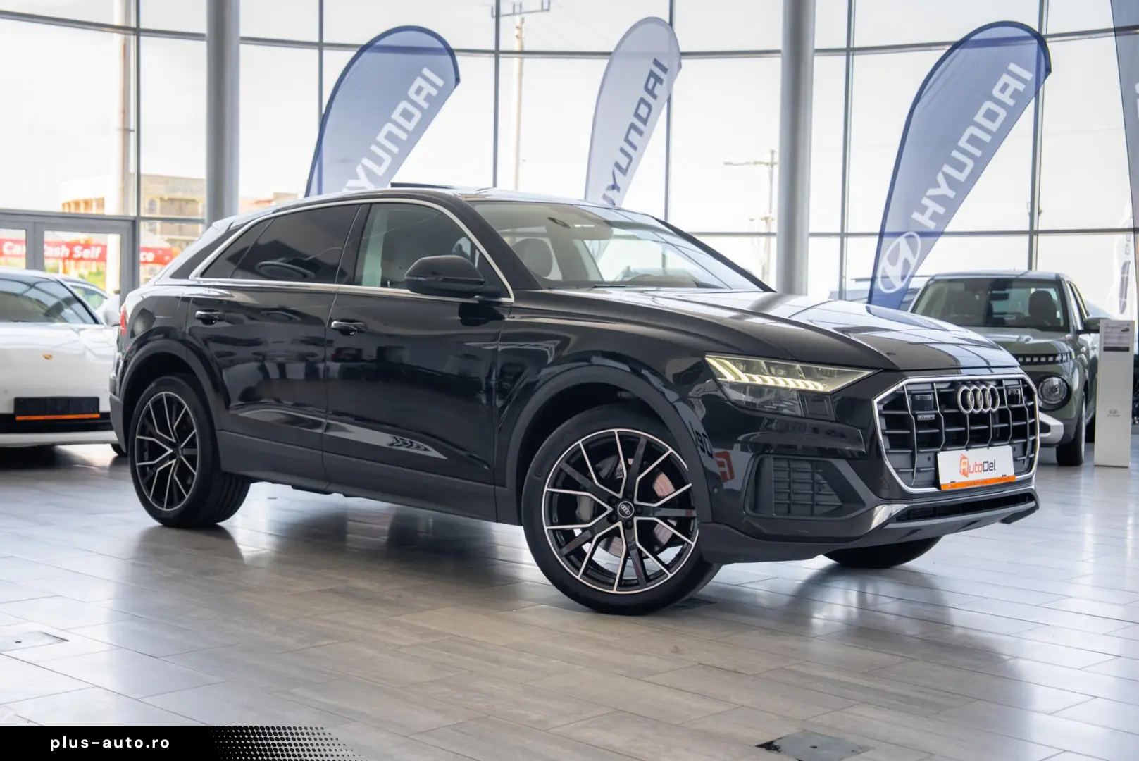 AUDI Q8 2023 — imagine 30