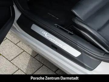 PORSCHE 992 911 Carrera 4 Cabrio Sportabgas Surround-Vie
