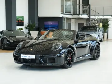 PORSCHE 992 Cabrio 4 S SPORT-DESIGN CHRONO LIFT CARBON