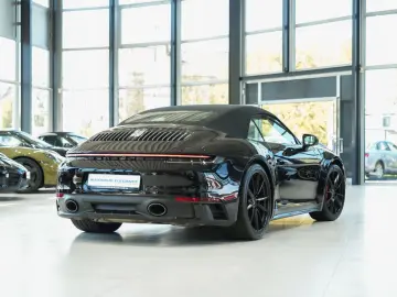 PORSCHE 992 Cabrio 4 S SPORT-DESIGN CHRONO LIFT CARBON