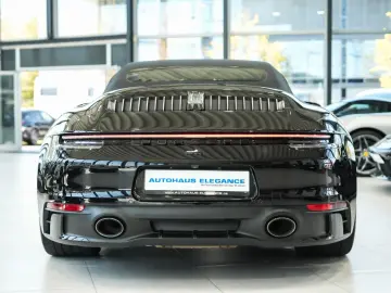 PORSCHE 992 Cabrio 4 S SPORT-DESIGN CHRONO LIFT CARBON