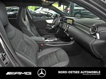 MERCEDES-BENZ A 200 AMG NIGHT SHZ MBUX KLIMA