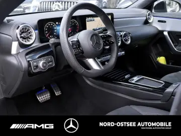 MERCEDES-BENZ CLA 200 AMG COUPÉ ADV.  NIGHT MBUX SHZ