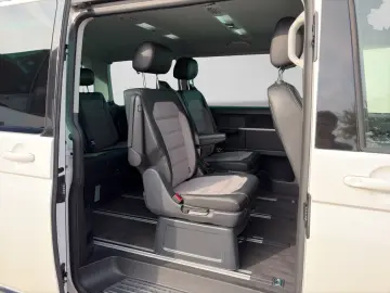 VW T6.1 Multivan TDI ALLRAD GENERATION SIX AHK