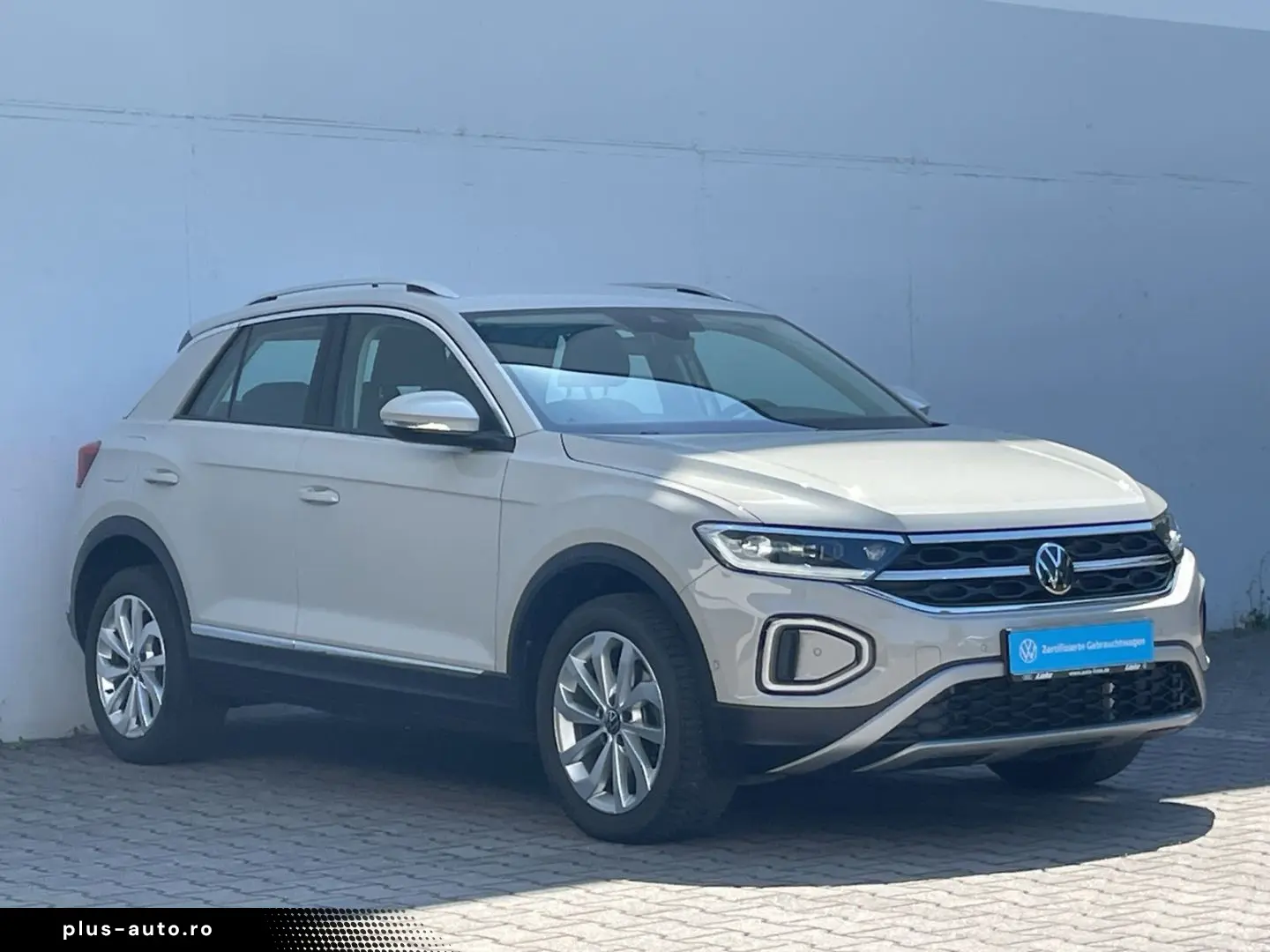 VOLKSWAGEN T-Roc 2023 — imagine 3