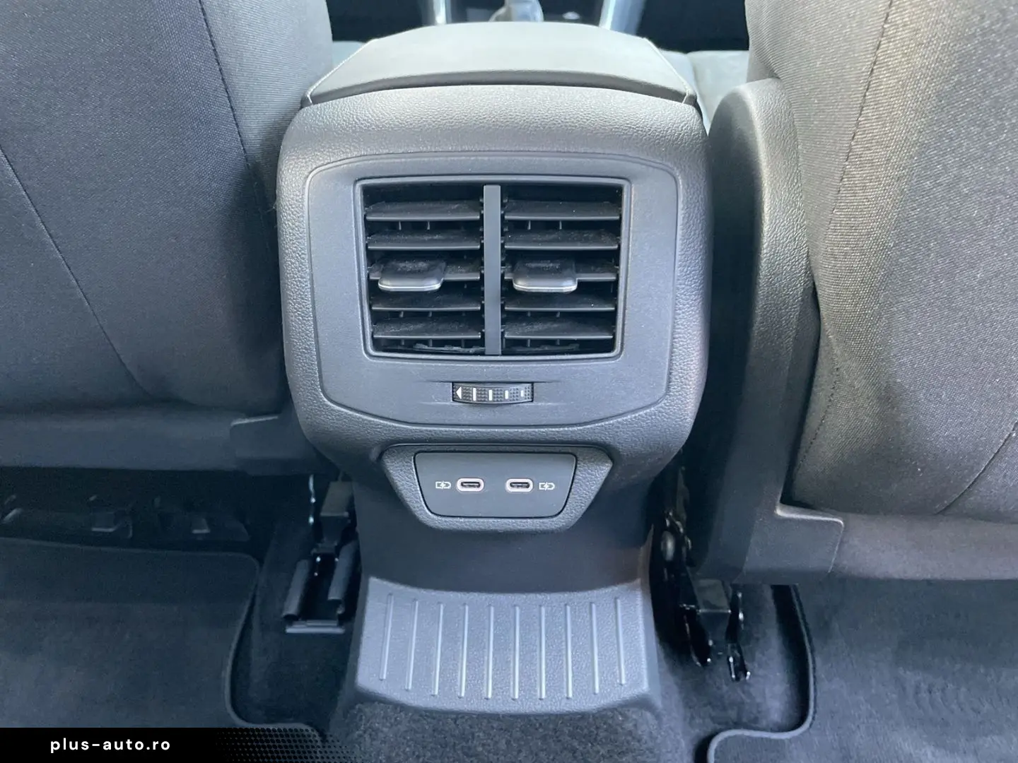 VOLKSWAGEN T-Roc 2023 — imagine 26
