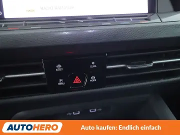 VW Golf VIII 2.0 TSI GTI