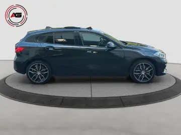 BMW 120i Sport Line LC.PRO LED PANORAMA KAMERA HiFi