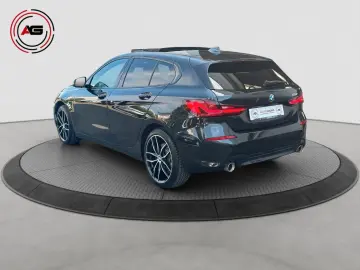 BMW 120i Sport Line LC.PRO LED PANORAMA KAMERA HiFi