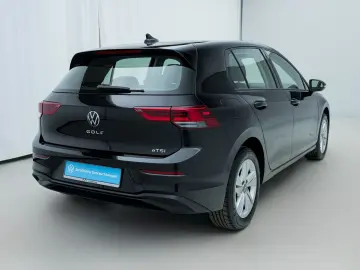 VW Golf VIII 1.0 eTSI Life DSG PDC SHZ AAC LANE