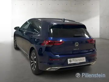 VW Golf 8 ACTIVE 1.5 eTSI DSG AHK PANO KAMERA NAVI