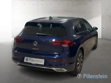 VW Golf 8 ACTIVE 1.5 eTSI DSG AHK PANO KAMERA NAVI