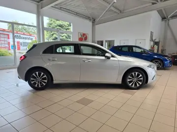 MERCEDES-BENZ A 200  LED Navi MBUX DAB VZE Park-As. …