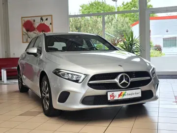 MERCEDES-BENZ A 200  LED Navi MBUX DAB VZE Park-As. …