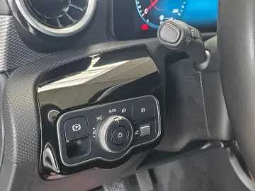 MERCEDES-BENZ A 200  LED Navi MBUX DAB VZE Park-As. …