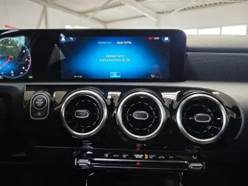 MERCEDES-BENZ A 200  LED Navi MBUX DAB VZE Park-As. …
