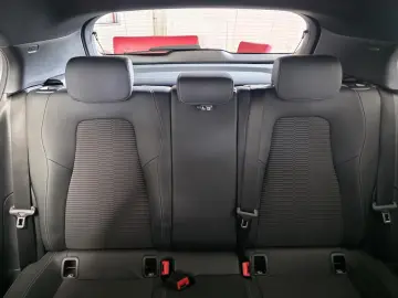 MERCEDES-BENZ A 200  LED Navi MBUX DAB VZE Park-As. …
