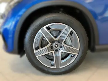 MERCEDES-BENZ GLC220d 4M AMG-Line DISTRONIC 360