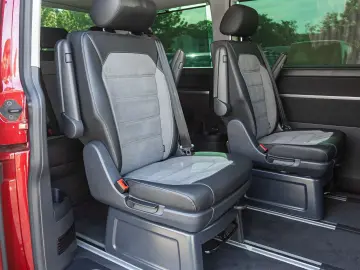 VW T6.1 Multivan Comfortline 2.0TDI 4M DSG Navi LED