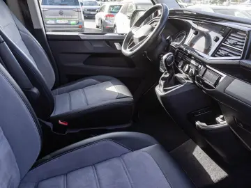 VW T6.1 Multivan Comfortline 2.0TDI 4M DSG Navi LED