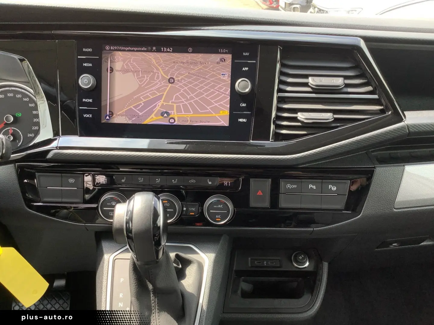 VW T6.1 Multivan 2.0 TDI DSG Generatin SIX 4M. AHK