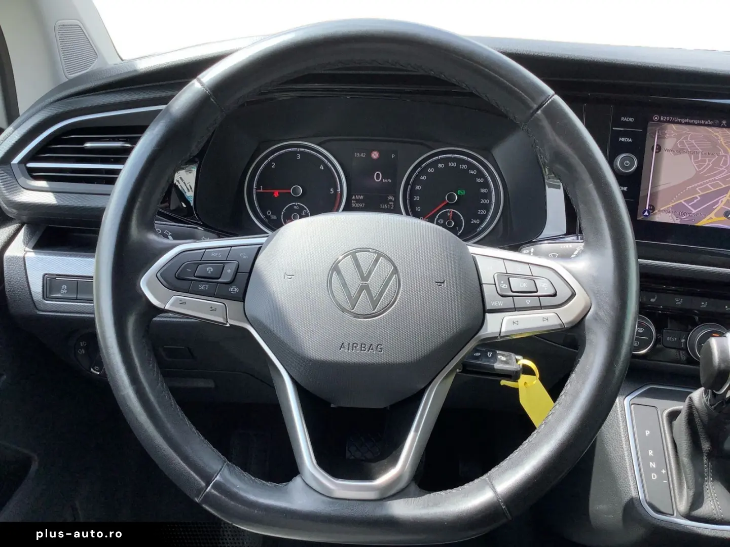 VW T6.1 Multivan 2.0 TDI DSG Generatin SIX 4M. AHK