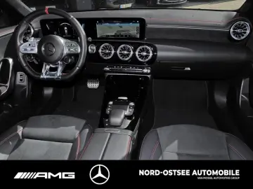 MERCEDES-BENZ CLA 35 AMG 4M NIGHT DISTRO 360  KAMERA SOUND