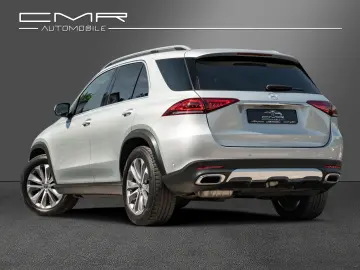 MERCEDES-BENZ GLE 300 d 4Matic AMG-Line AHK PANO Burmester