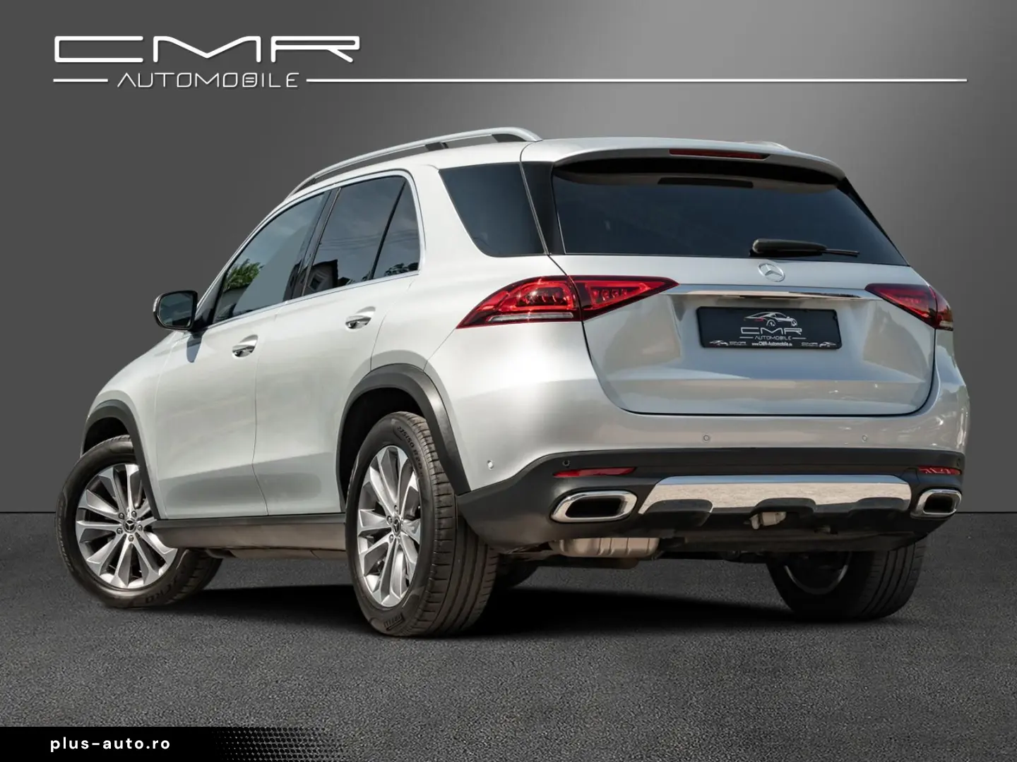 MERCEDES-BENZ GLE 300 d 4Matic AMG-Line AHK PANO Burmester