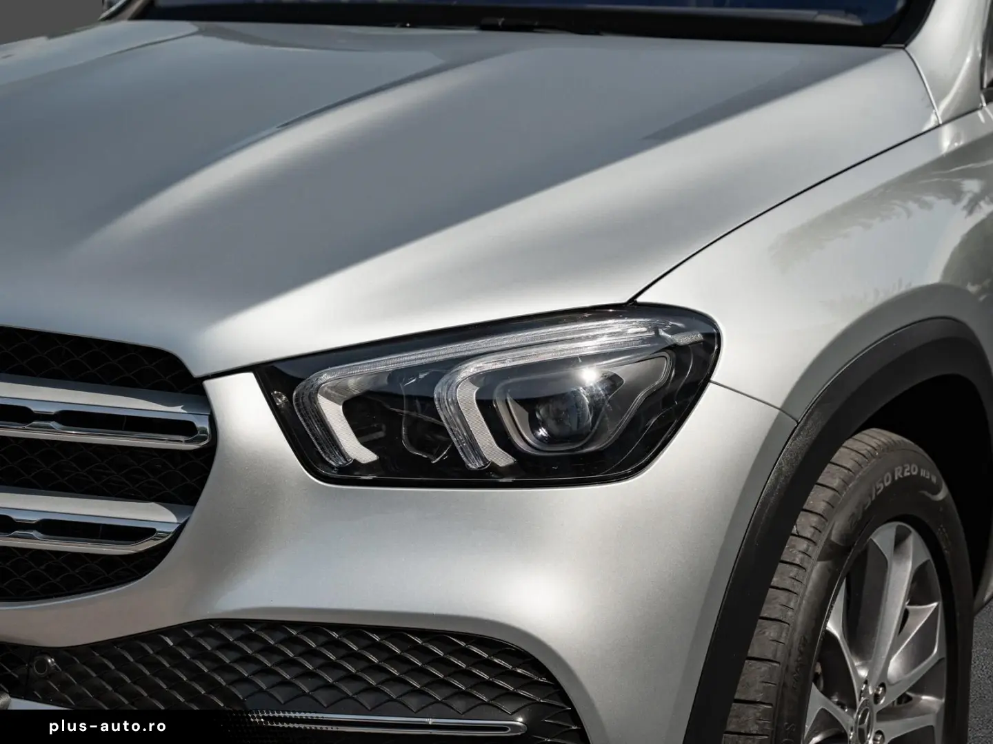 MERCEDES-BENZ GLE 300 d 4Matic AMG-Line AHK PANO Burmester