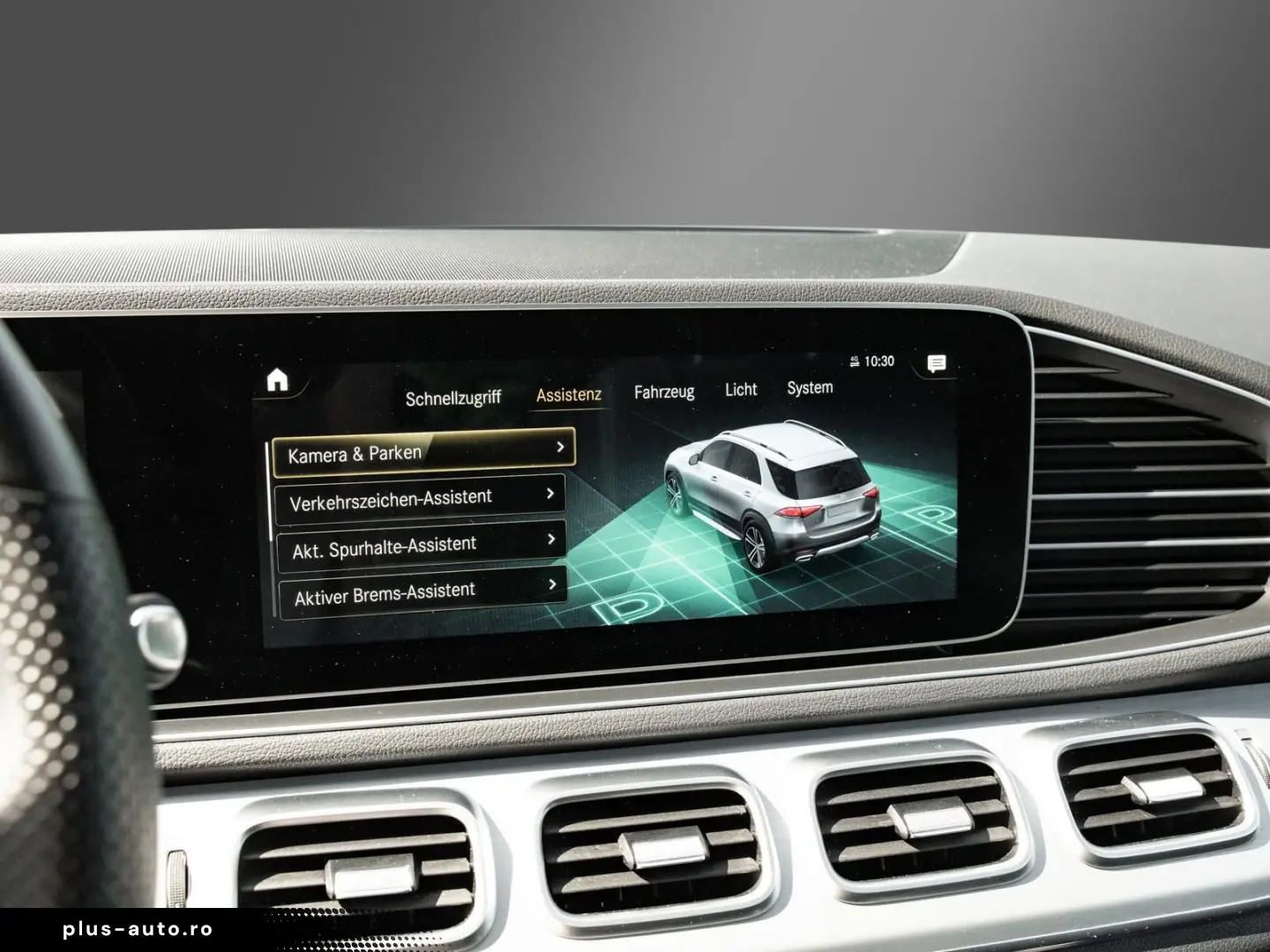 MERCEDES-BENZ GLE 300 d 4Matic AMG-Line AHK PANO Burmester