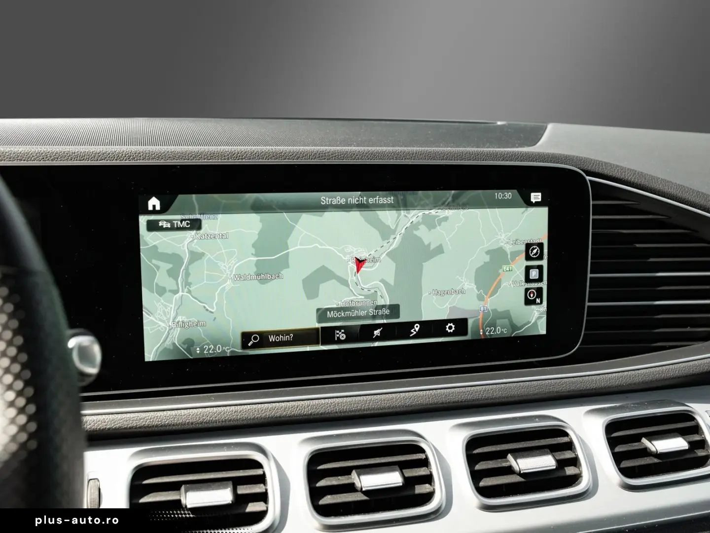 MERCEDES-BENZ GLE 300 d 4Matic AMG-Line AHK PANO Burmester