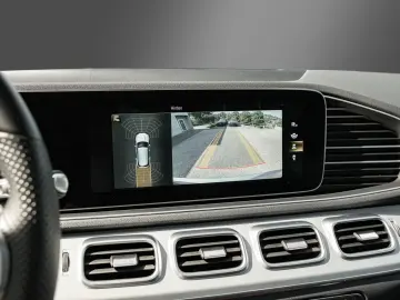 MERCEDES-BENZ GLE 300 d 4Matic AMG-Line AHK PANO Burmester