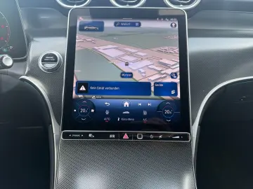 MERCEDES-BENZ GLC300d 4M 9G AMG Line HUD 360