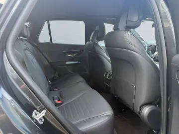 MERCEDES-BENZ GLC300d 4M 9G AMG Line HUD 360
